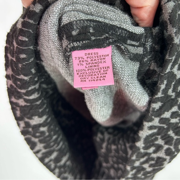 Eliza J Black and Grey Sheath Dress - Picture 7 of 7